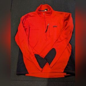 Patagonia Quarter Zip Pullover